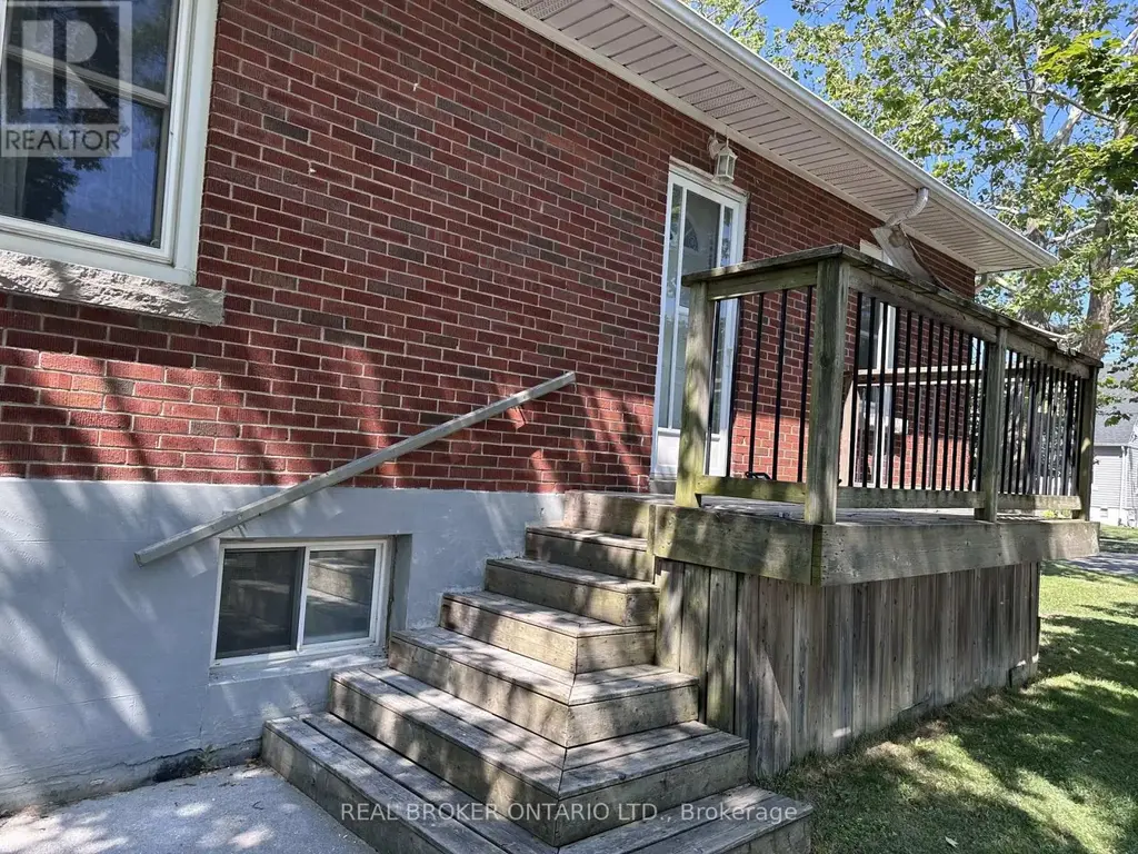Lower - 311 Wallace Avenue S, Welland (Lincoln/Crowland)